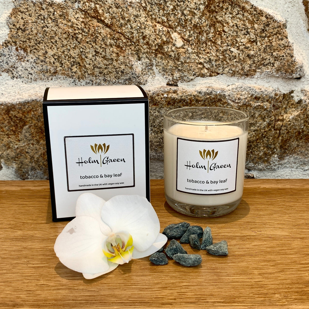 Tobacco &amp; Bay Leaf Scented Candle Holmgreen
